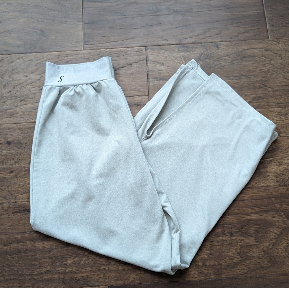 Wide Leg Crop